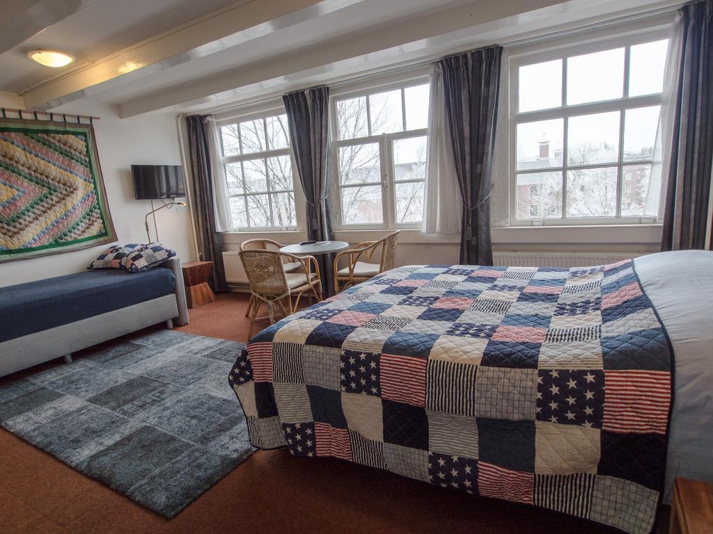 Hotel Adolesce Амстердам Экстерьер фото